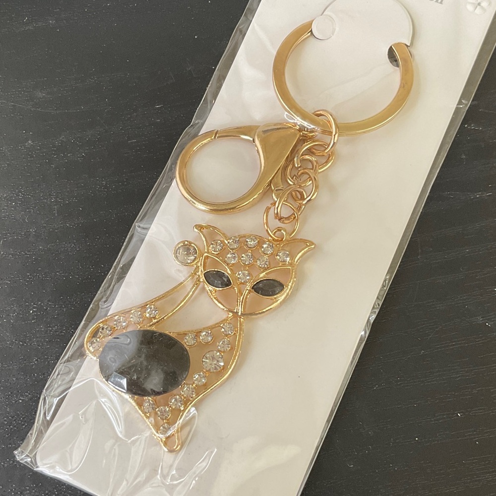 Chic kitty cat Keychain and bag charm - Picture 2 of 8